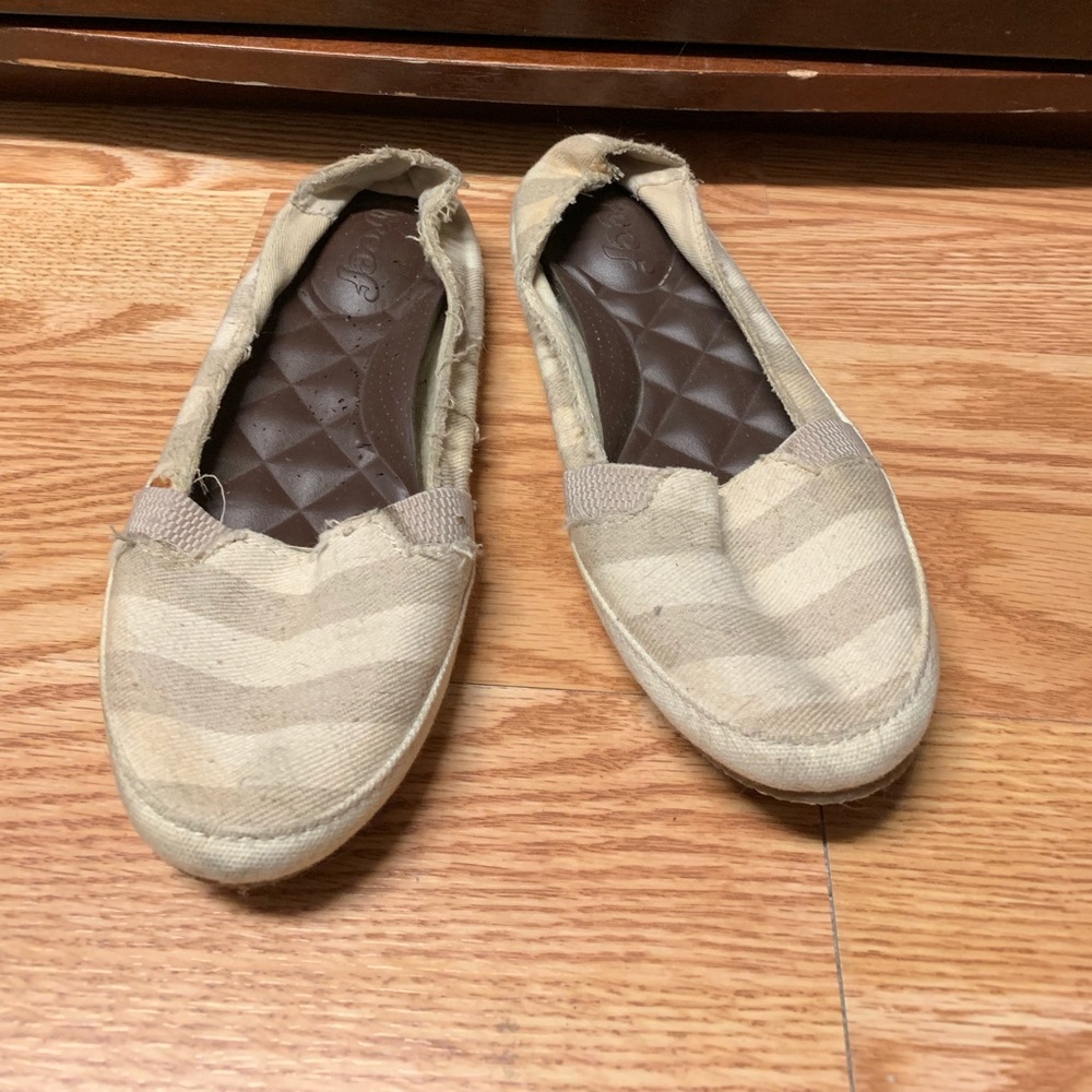 Reef slip on shoes.